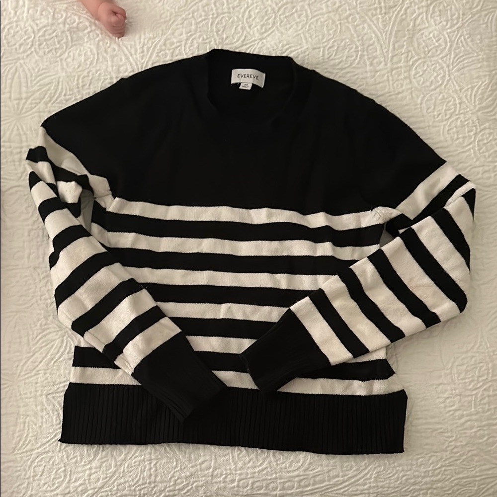 Evereve Black and White Crewneck Sweater Striped Pattern